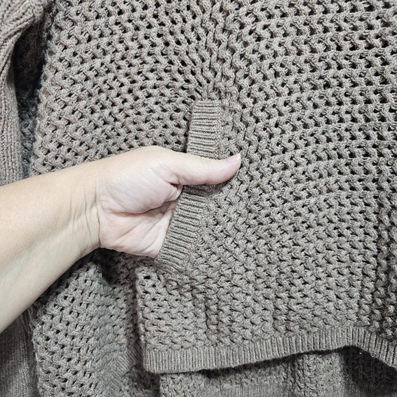 Ann Taylor LOFT Beige Cotton Blend Crochet Turtleneck Sweater Pocket Size Small. - Picture 4 of 8